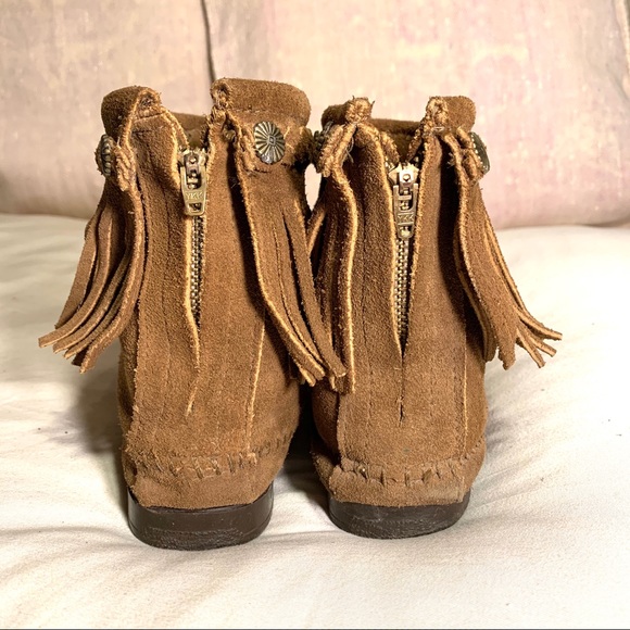 Minnetonka | High Top Back Zip Boot - Picture 3 of 8